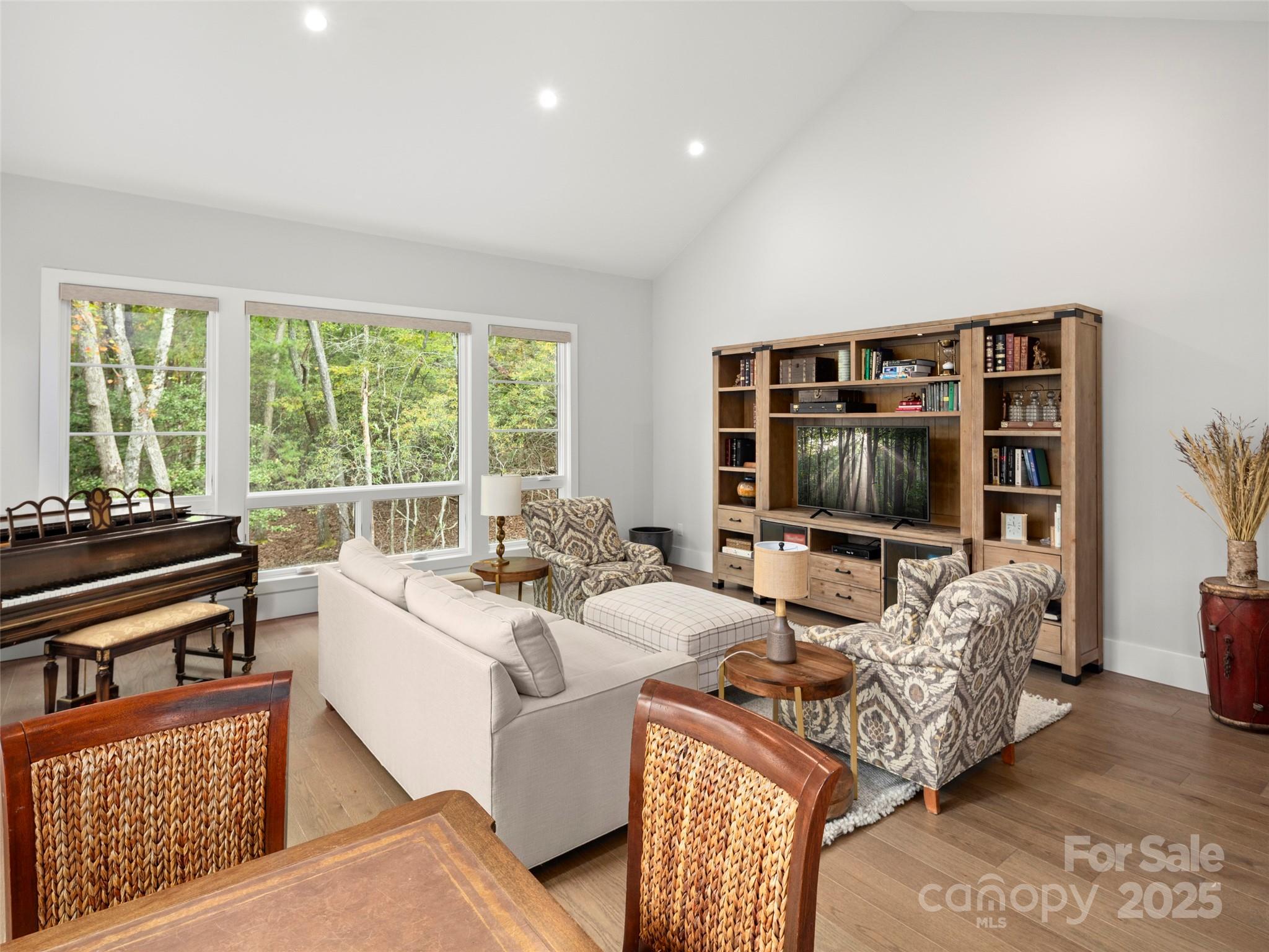 1565 Country View Way Arden NC 28704