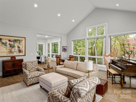 1565 Country View Way Arden NC 28704