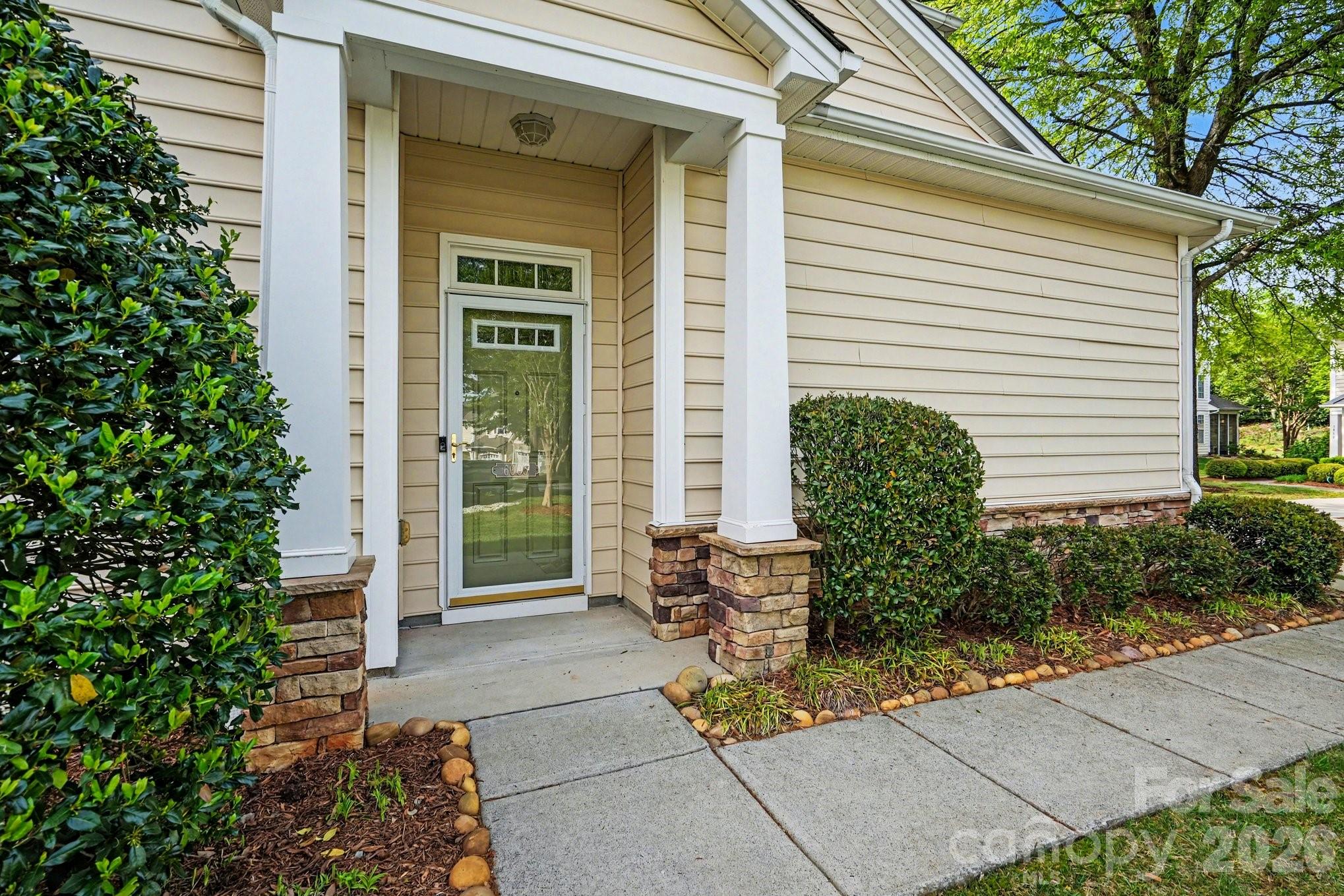 6005 Pale Moss Lane Charlotte NC 28269