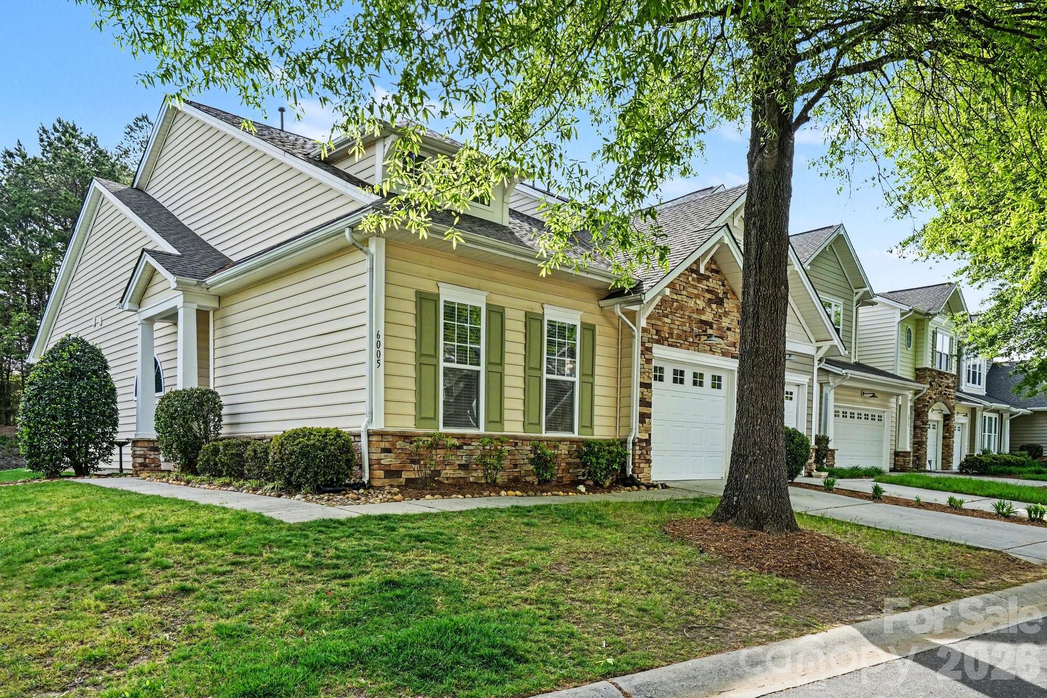 6005 Pale Moss Lane Charlotte NC 28269