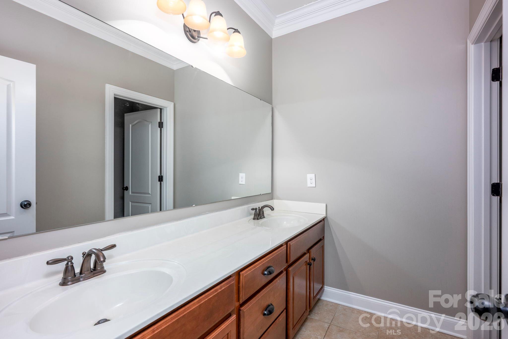 111 Stamford Court Mooresville NC 28117