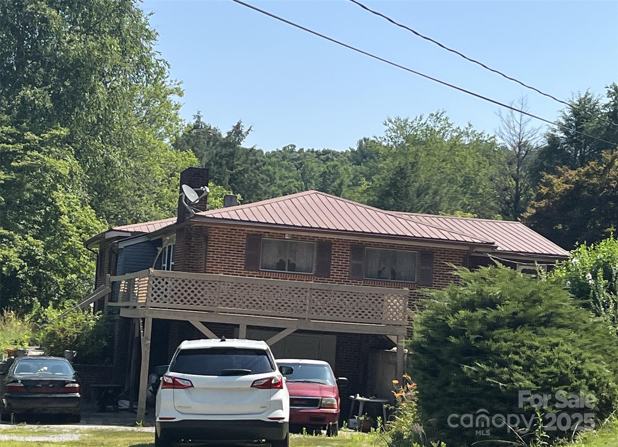 115 Creasman Hill Road Mills River NC 28759