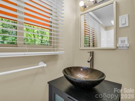 159 Onteora Boulevard Asheville NC 28803