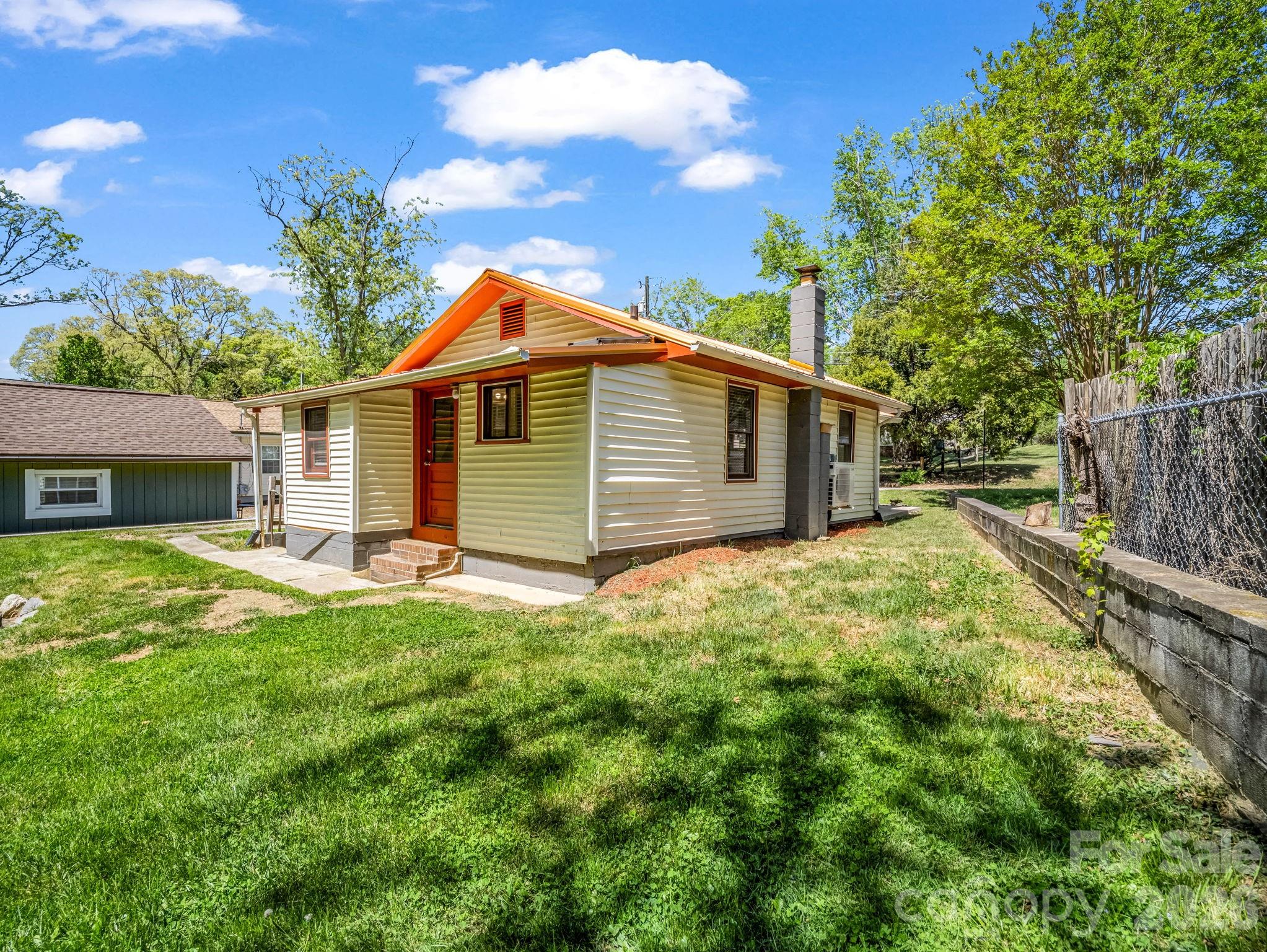 159 Onteora Boulevard Asheville NC 28803