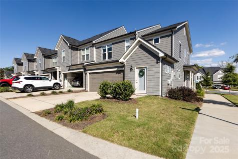 23109 Clarabelle Drive Charlotte NC 28273