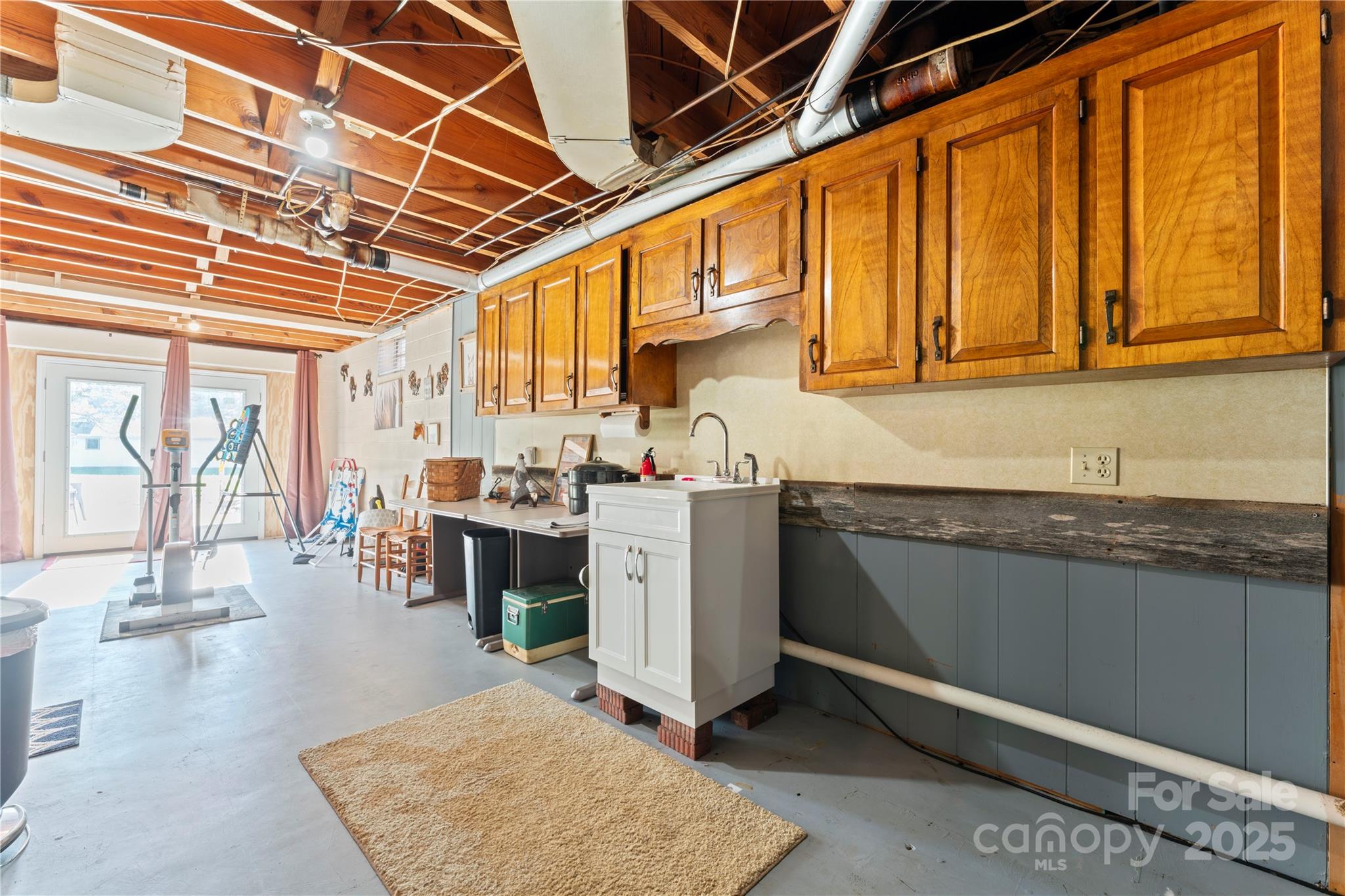 36984 B&c Carter Road New London NC 28127
