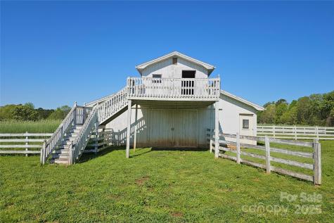 36984 B&c Carter Road New London NC 28127
