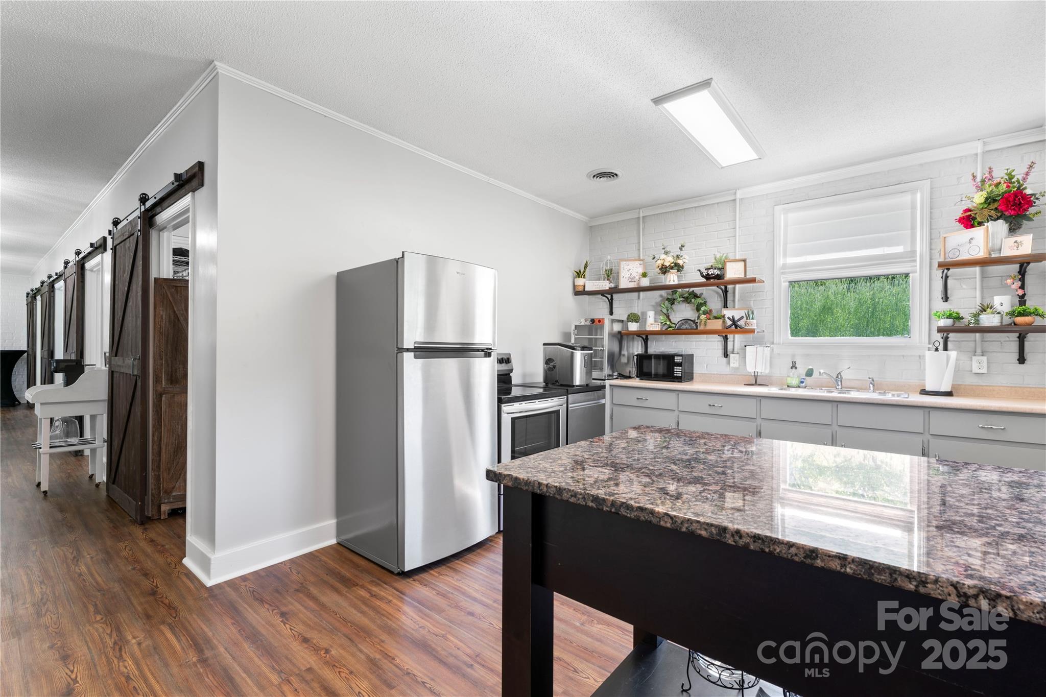 36984 B&c Carter Road New London NC 28127