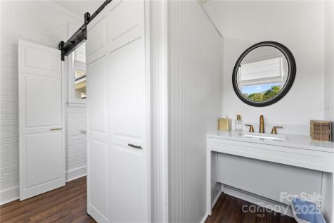 36984 B&c Carter Road New London NC 28127