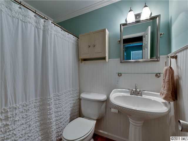 3027 Finley Place Charlotte NC 28210