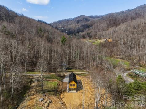 710 Kendal Drive Leicester NC 28748
