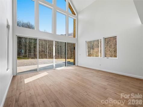 710 Kendal Drive Leicester NC 28748