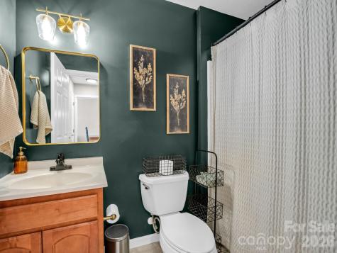22 Macks Way Hendersonville NC 28739