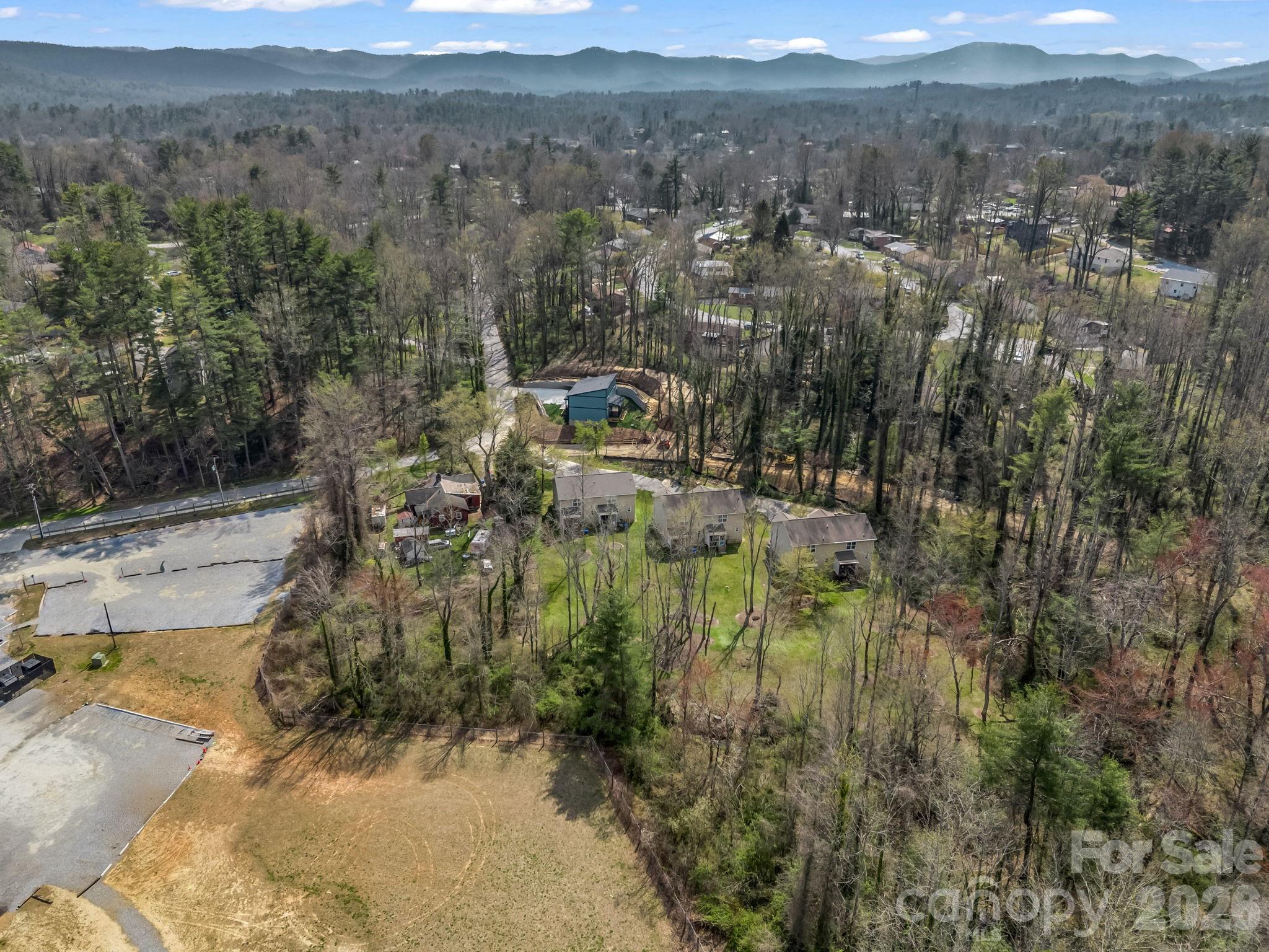 22 Macks Way Hendersonville NC 28739