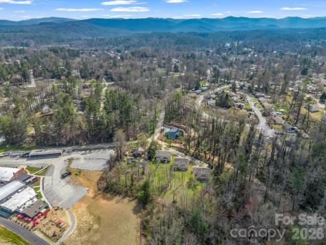 22 Macks Way Hendersonville NC 28739