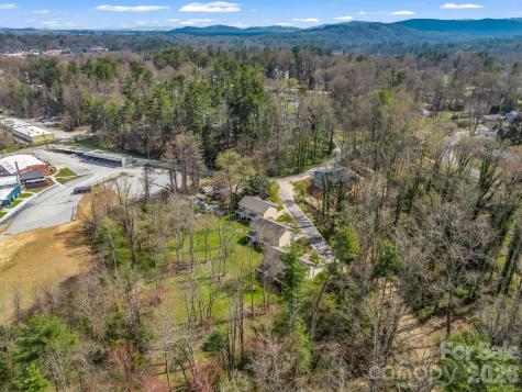 22 Macks Way Hendersonville NC 28739
