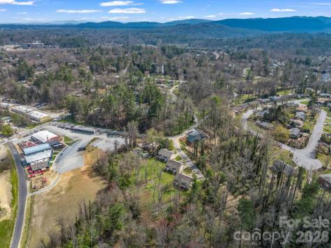 22 Macks Way Hendersonville NC 28739