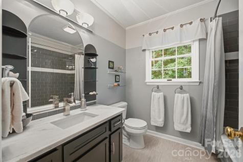 105 Horse Shoe Lane Morganton NC 28655