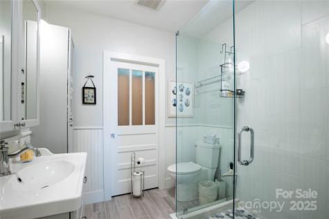 44 Hemlock Avenue Spruce Pine NC 28777