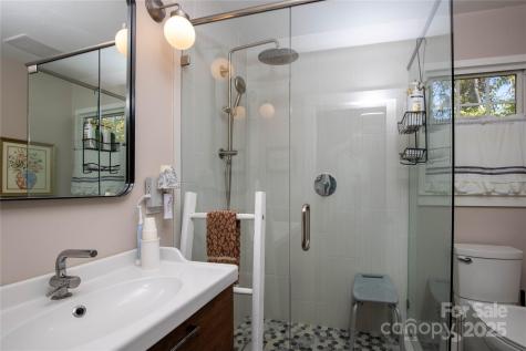 44 Hemlock Avenue Spruce Pine NC 28777