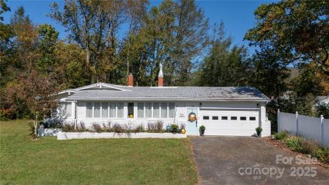 44 Hemlock Avenue Spruce Pine NC 28777