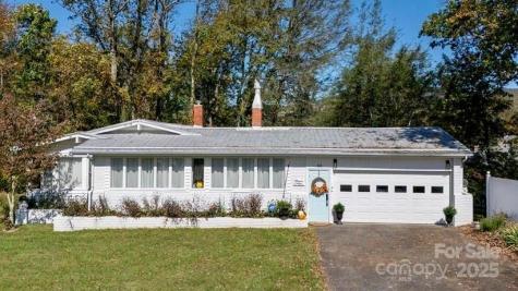 44 Hemlock Avenue Spruce Pine NC 28777