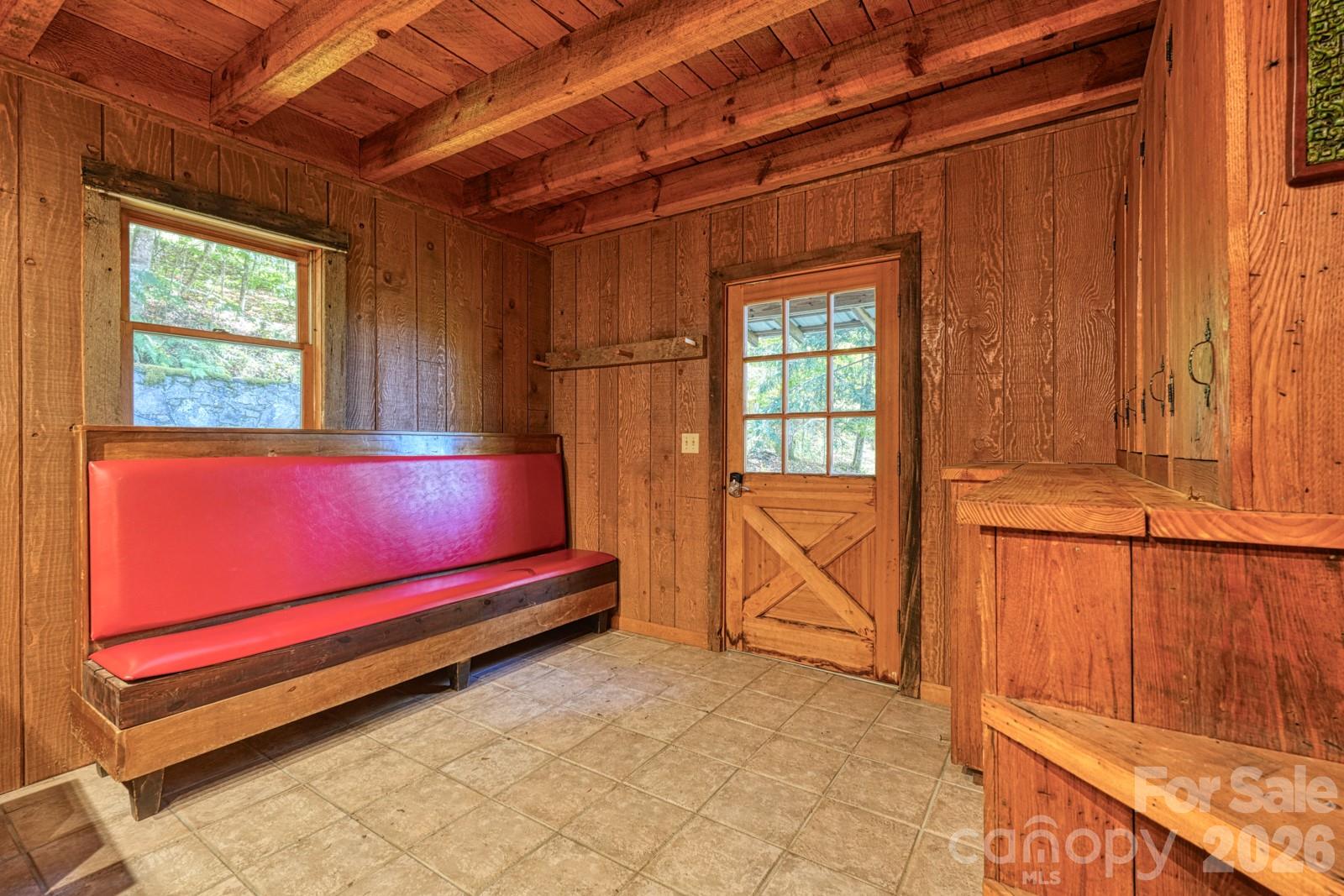 1495 El Miner Drive Mars Hill NC 28754