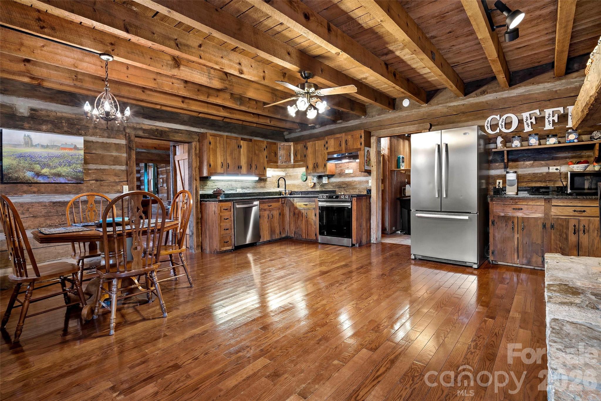 1495 El Miner Drive Mars Hill NC 28754