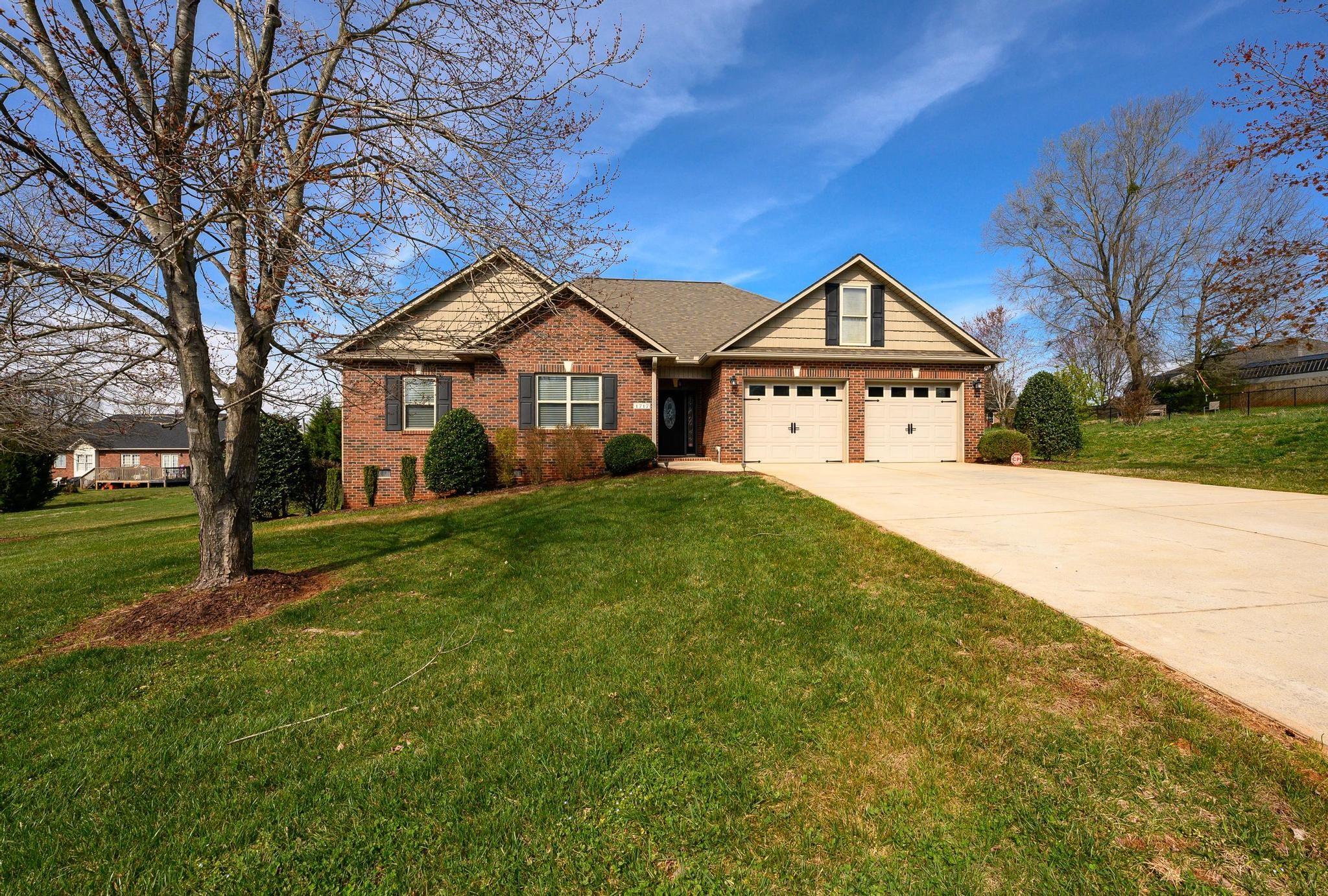 1717 Sassafras Lane Newton NC 28658