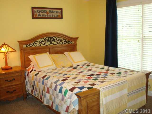 1128 Holly Ridge Drive Matthews NC 28105