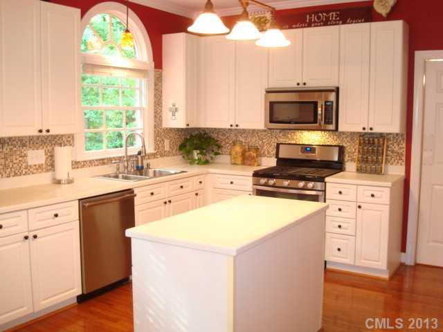 1128 Holly Ridge Drive Matthews NC 28105