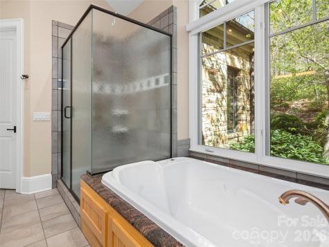171 Walnut Valley Parkway Arden NC 28704