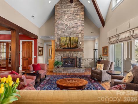 171 Walnut Valley Parkway Arden NC 28704