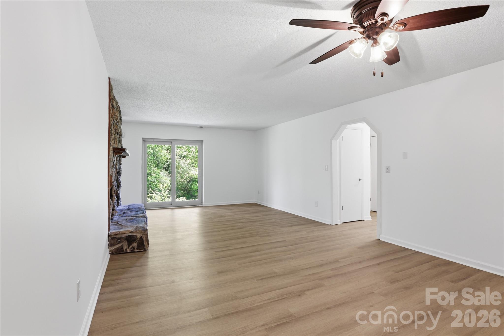 207 Wood Dale Drive Hendersonville NC 28791