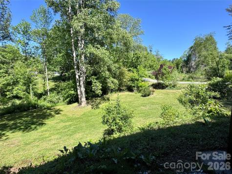 207 Wood Dale Drive Hendersonville NC 28791