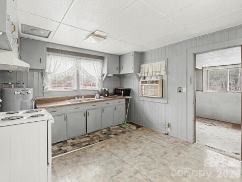 1526 Bills Creek Road Lake Lure NC 28746