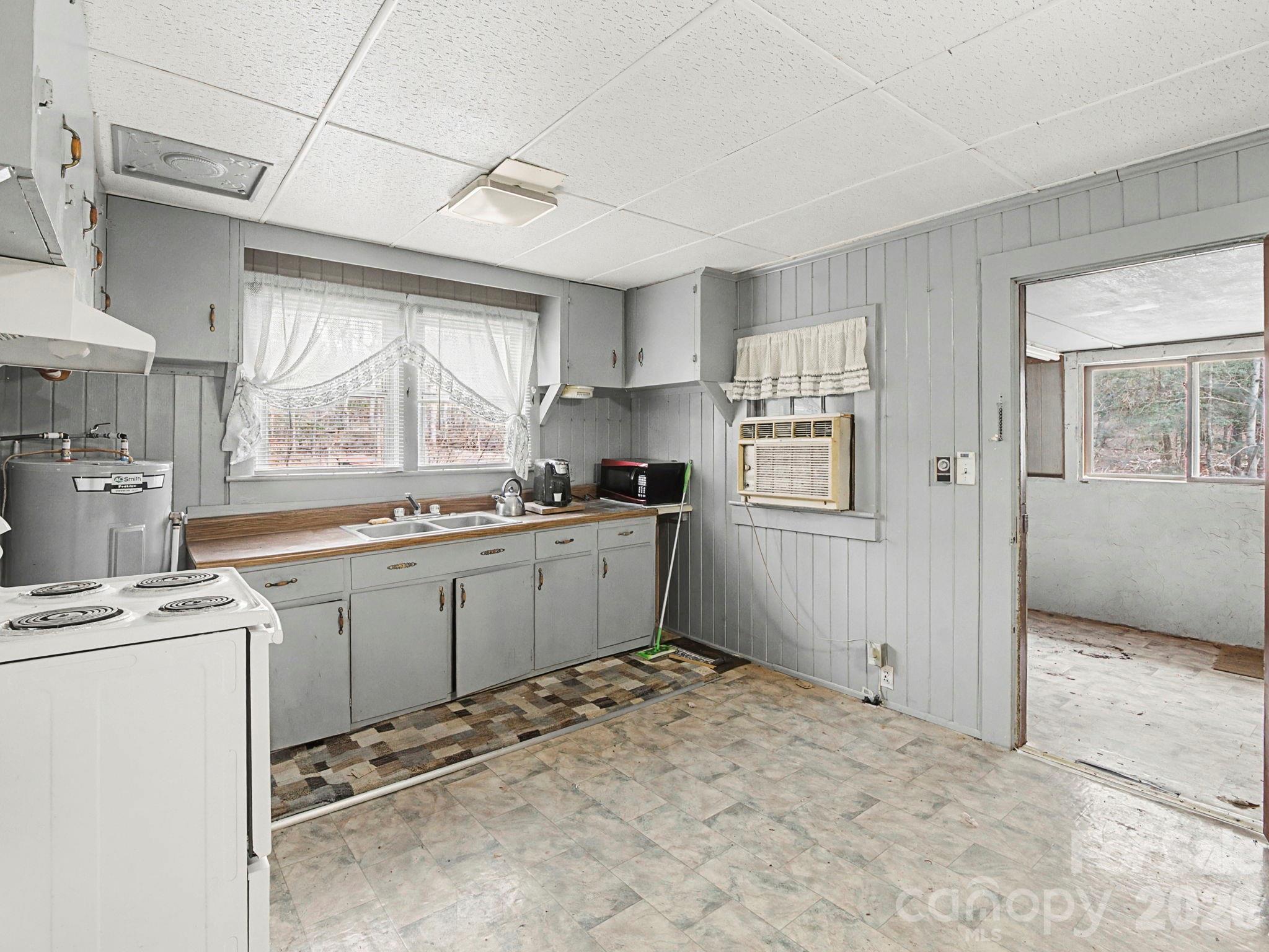 1526 Bills Creek Road Lake Lure NC 28746