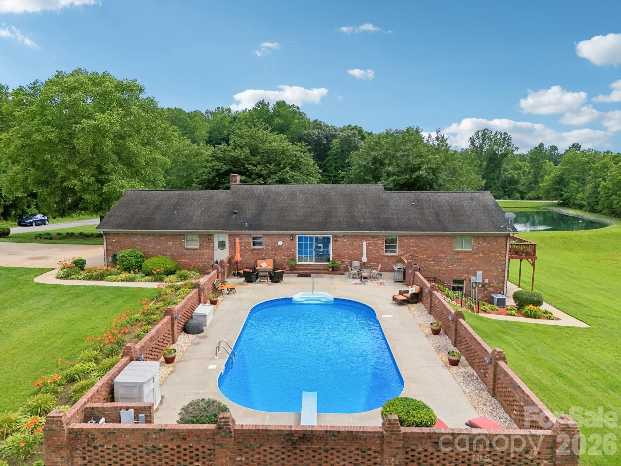 3381 Elaine Avenue Lincolnton NC 28092