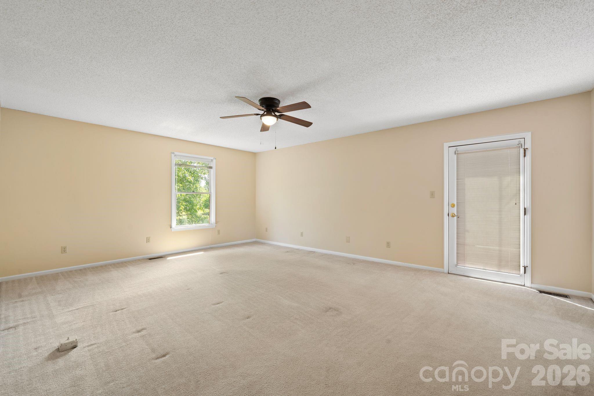 3381 Elaine Avenue Lincolnton NC 28092