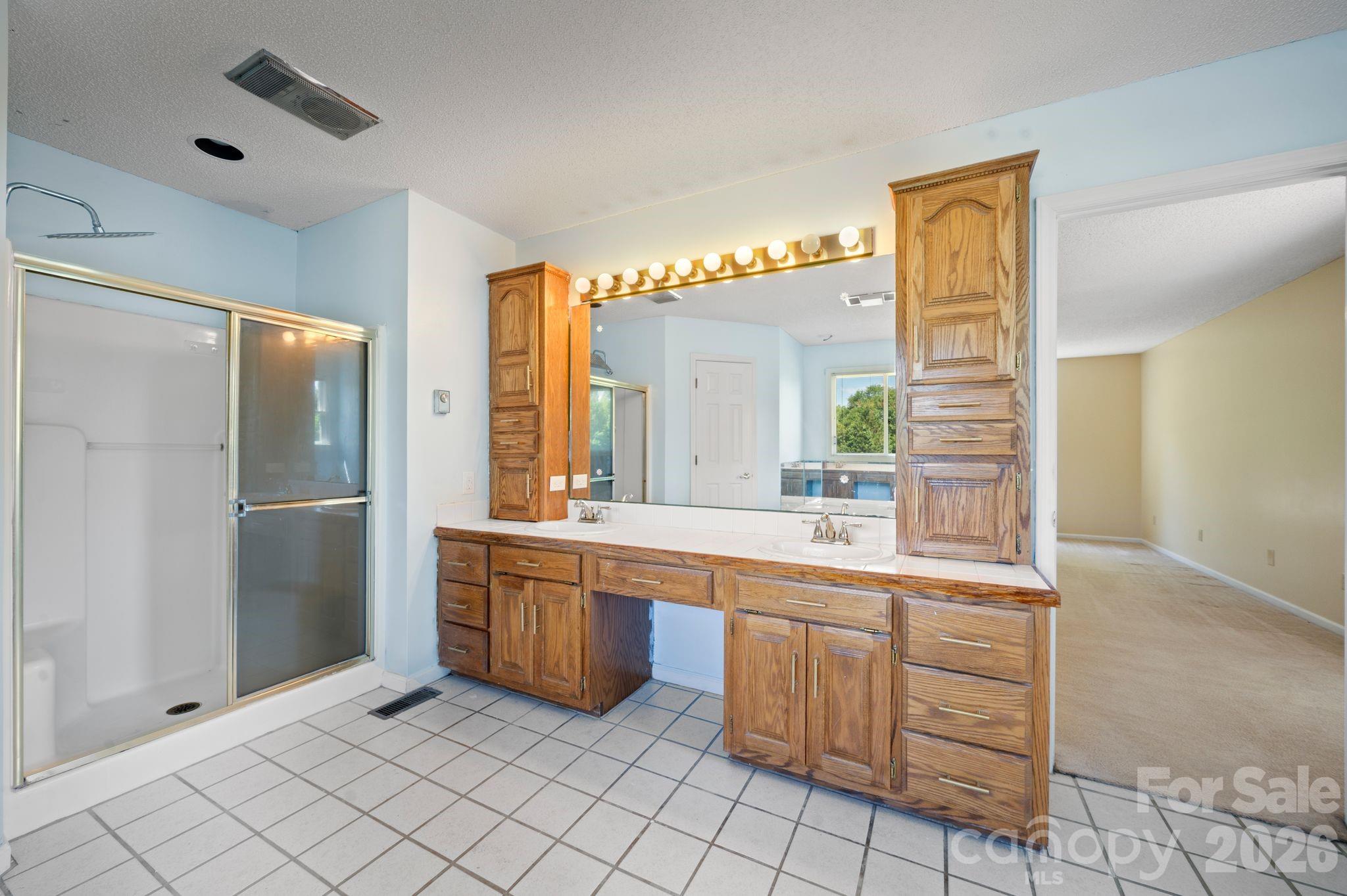 3381 Elaine Avenue Lincolnton NC 28092