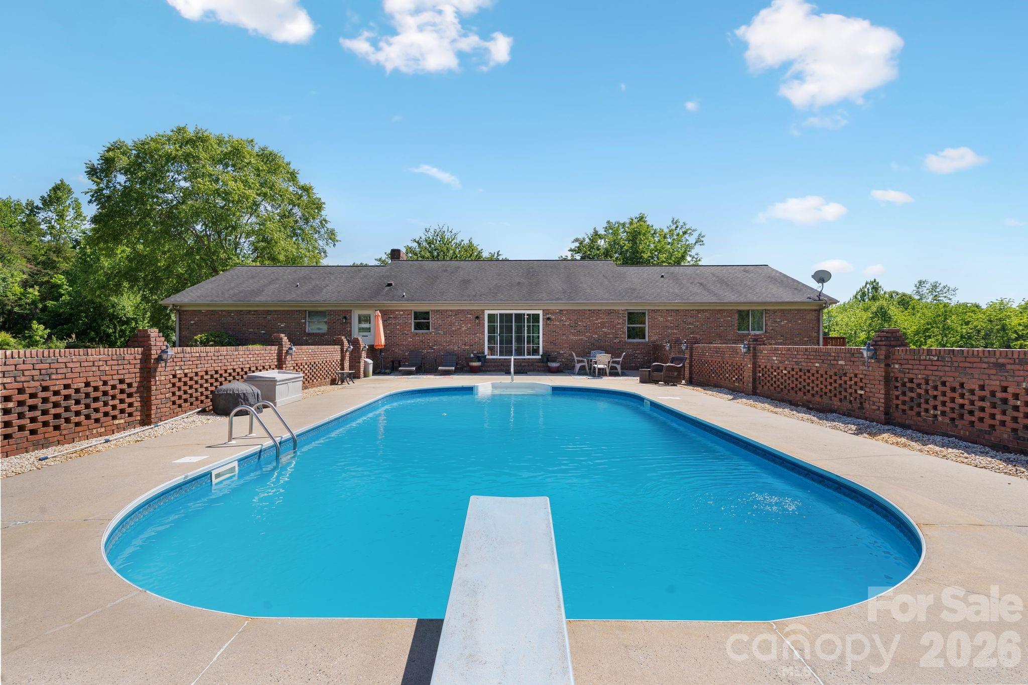 3381 Elaine Avenue Lincolnton NC 28092