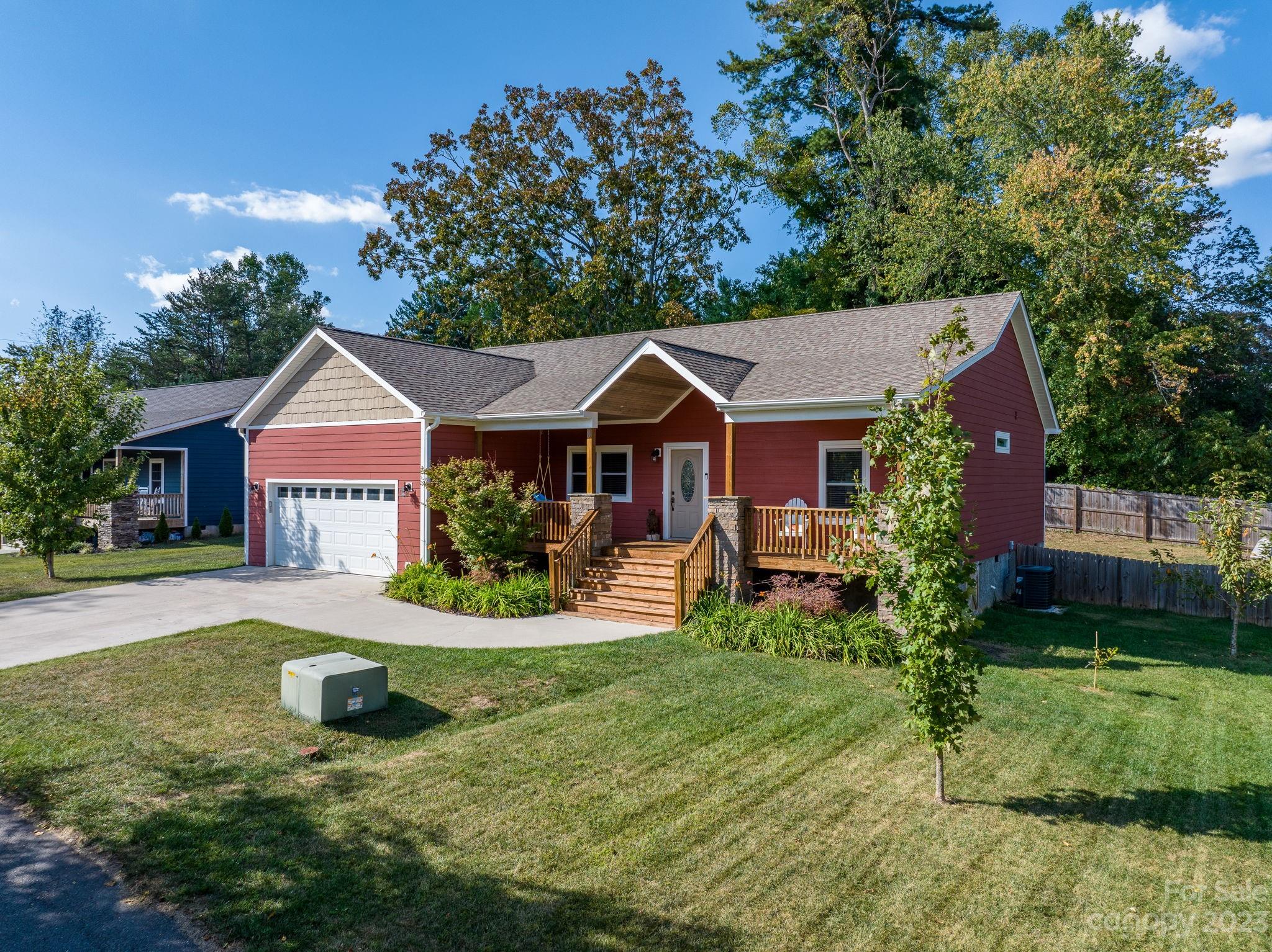 8 Bowen Legacy Trail Asheville NC 28803