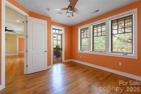 236 Racquet Club Road Asheville NC 28803