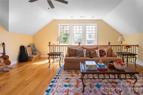 236 Racquet Club Road Asheville NC 28803