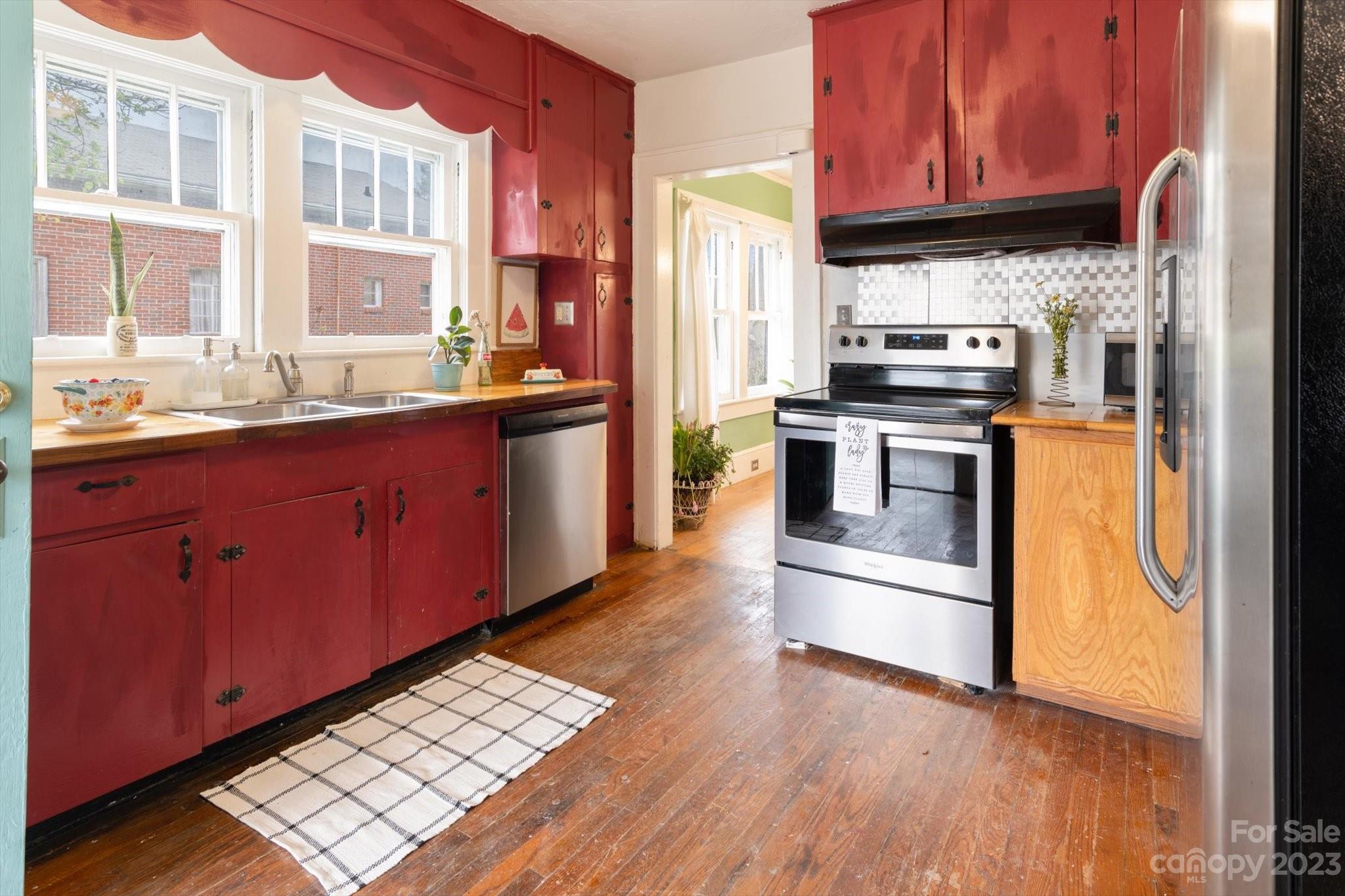 115 Richmond Avenue Asheville NC 28806