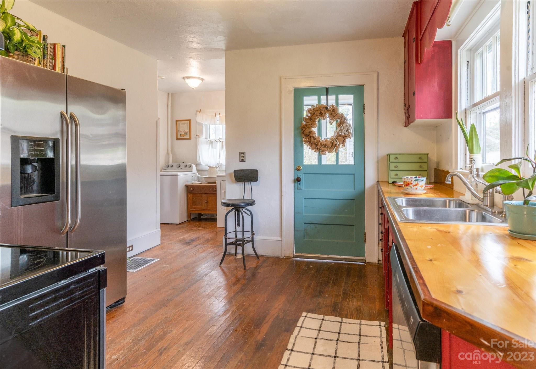 115 Richmond Avenue Asheville NC 28806