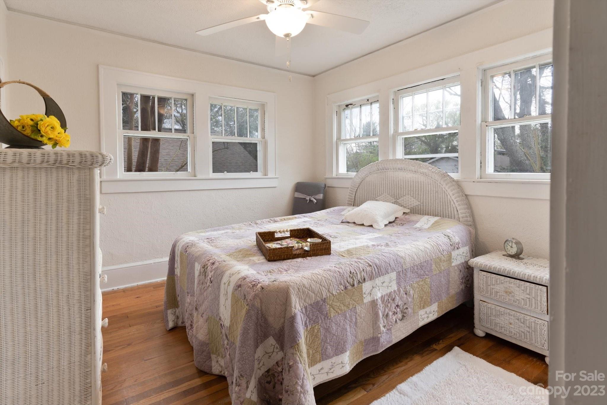 115 Richmond Avenue Asheville NC 28806