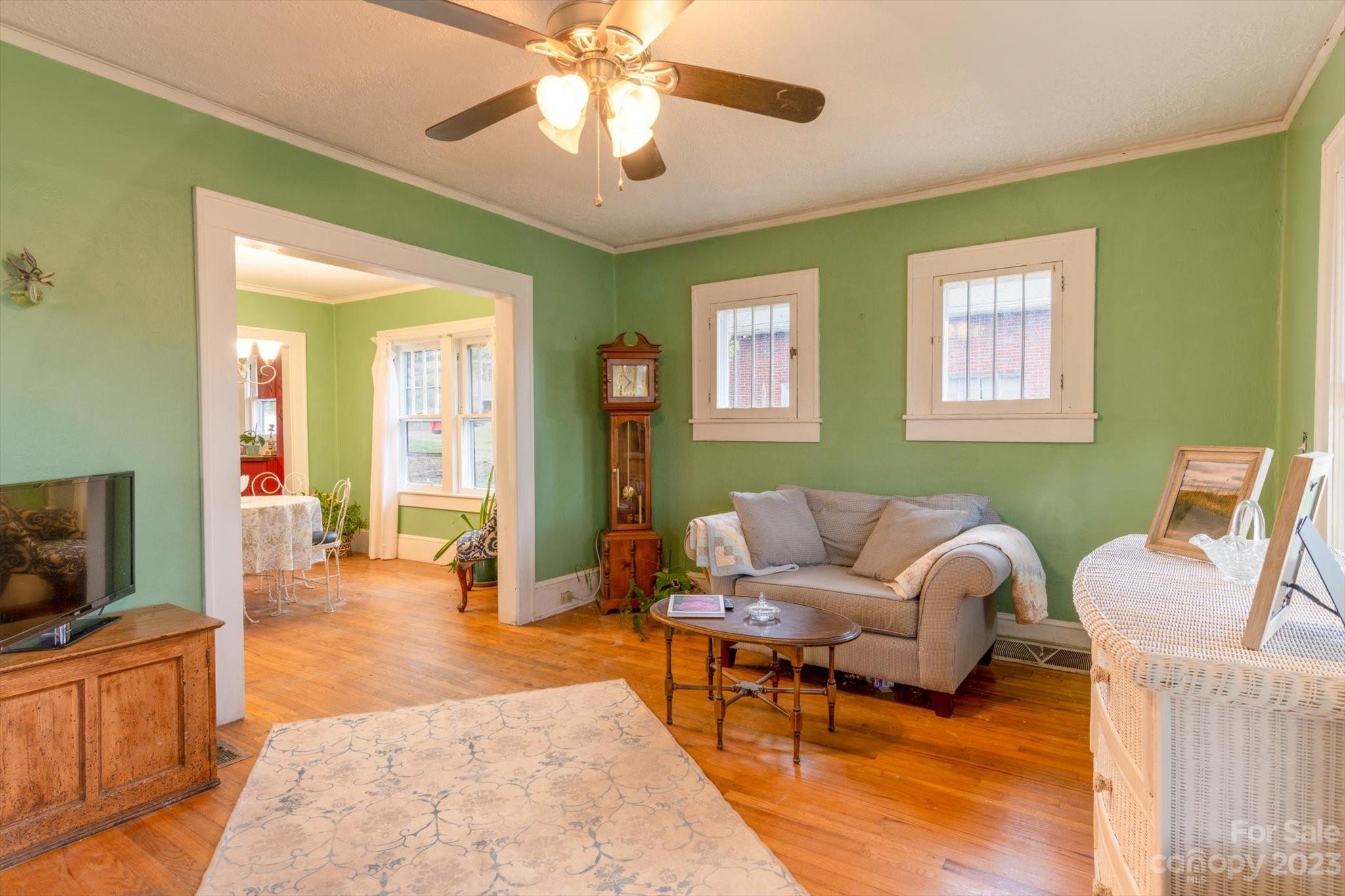 115 Richmond Avenue Asheville NC 28806
