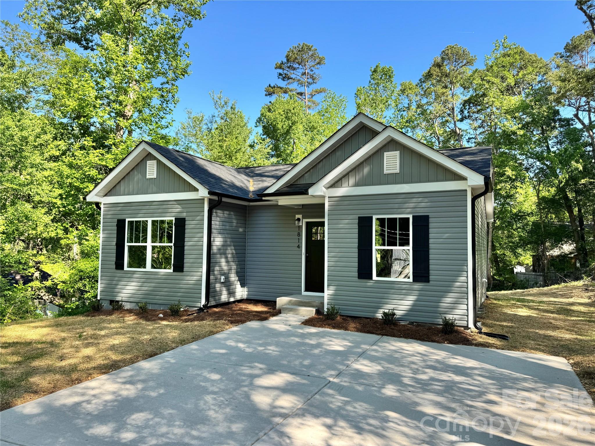 1814 W Mcfarland Avenue Gastonia NC 28052