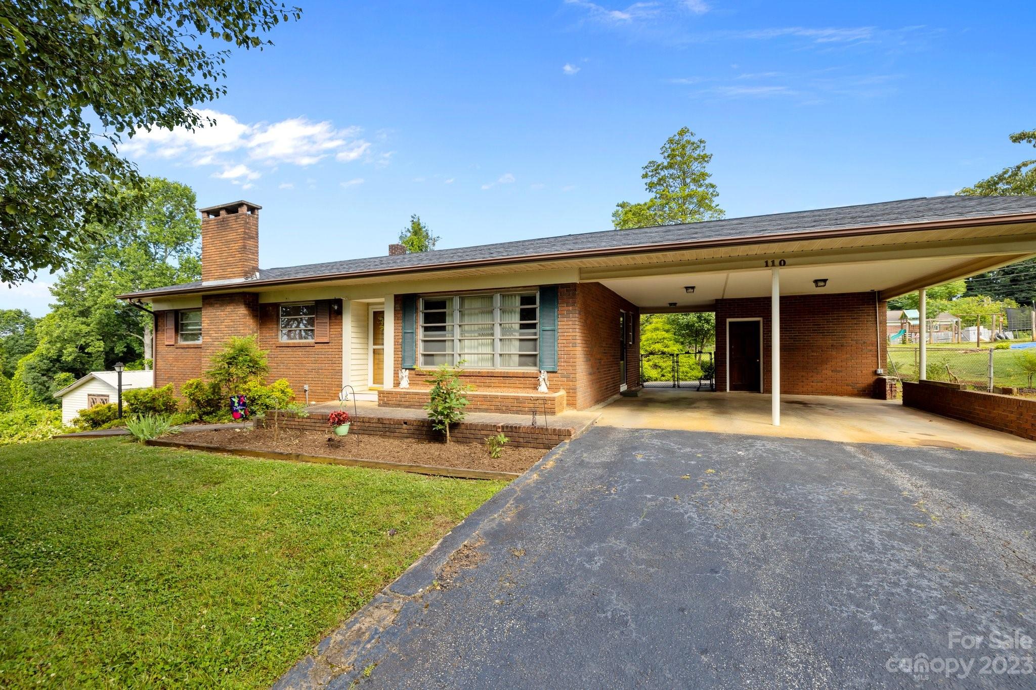 110 Middle Street Lenoir NC 28645